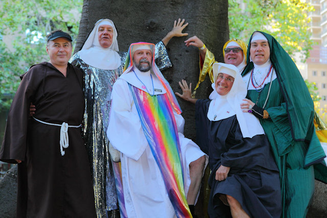 SGLMG Parade 2015